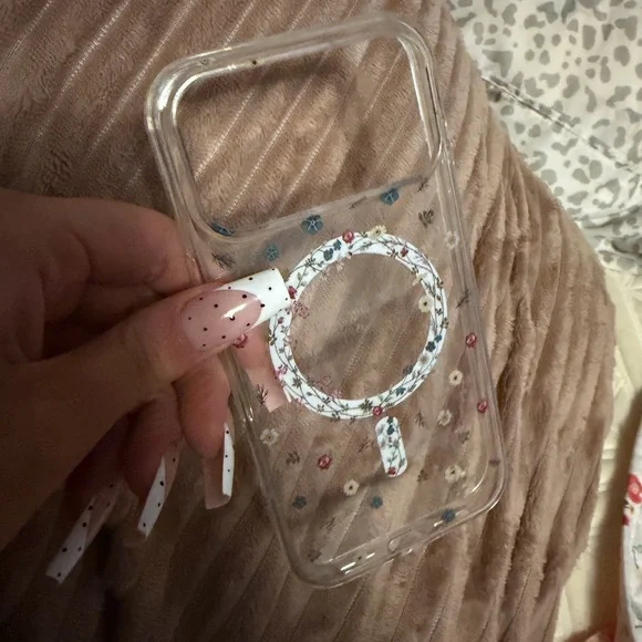 17 Pro Max case bundle - Picture 4 of 5